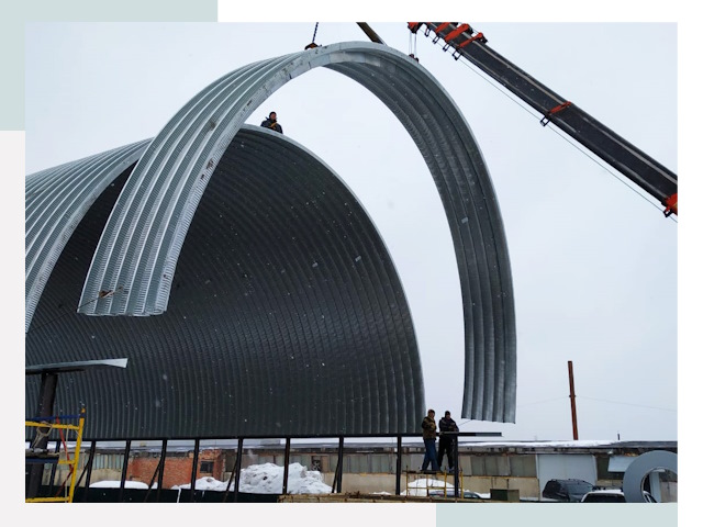 Полукруглые ангары в Надыме