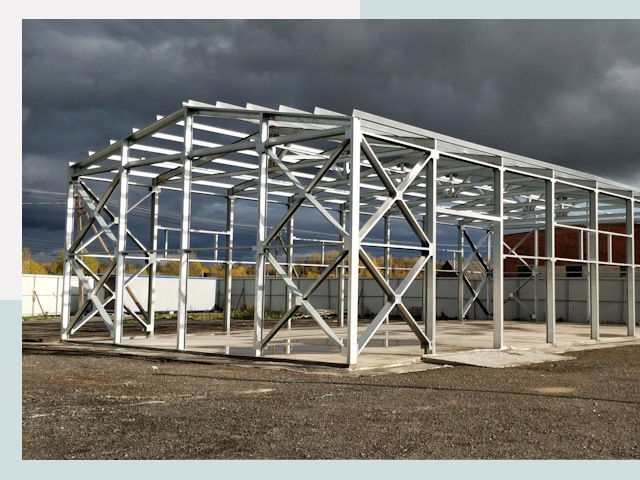 Двускатные ангары в Надым от 623 руб. за квадрат