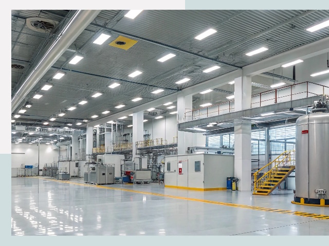 Освещение ангаров в Надыме от 623 руб. - Эффективные решения